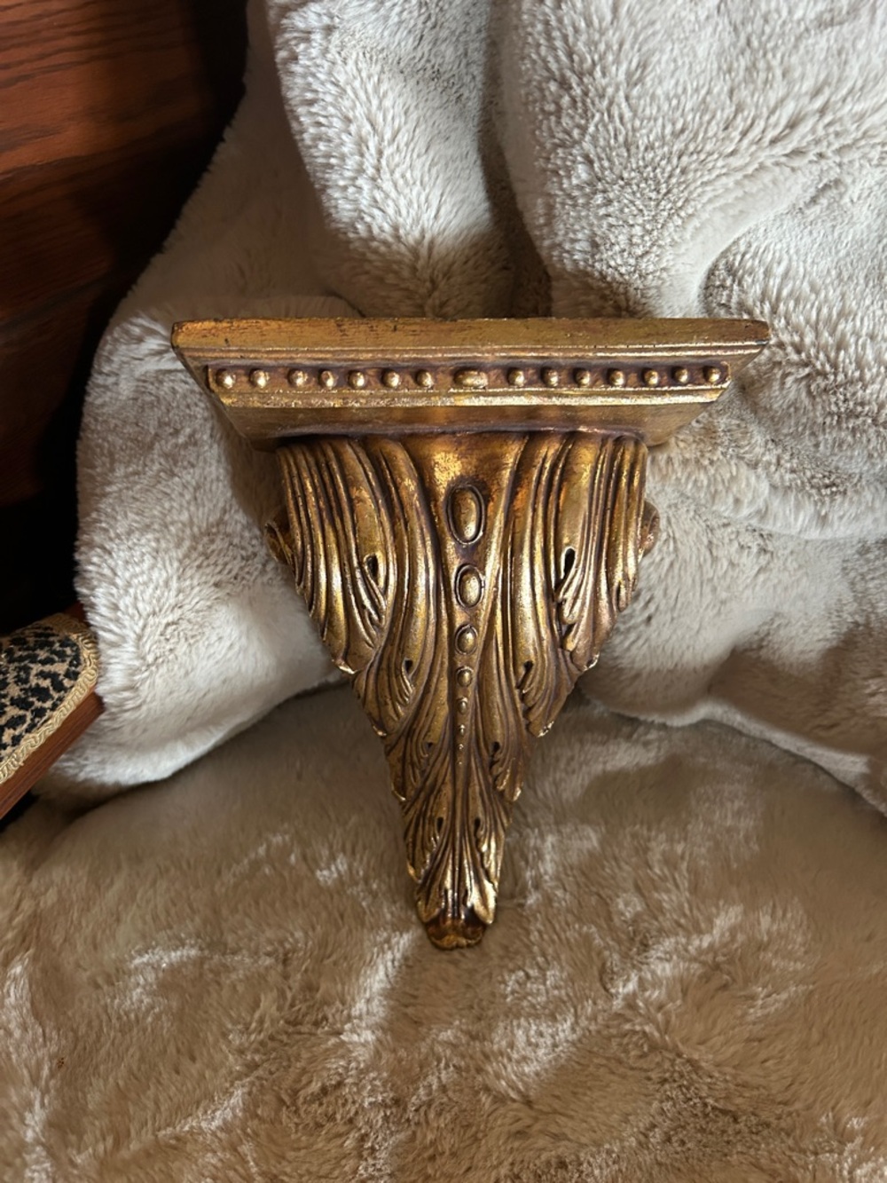 Ornate Antique Gold Decorative Wall Shelf Acanthus Leaf and Scroll Design Corbel